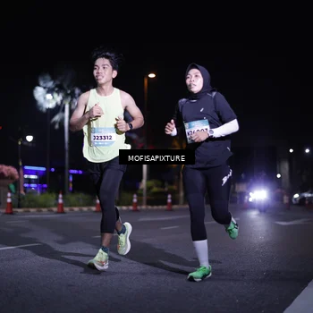Runner Photo 5876781