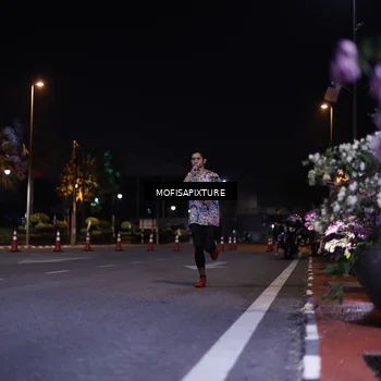 Runner Photo 5876860
