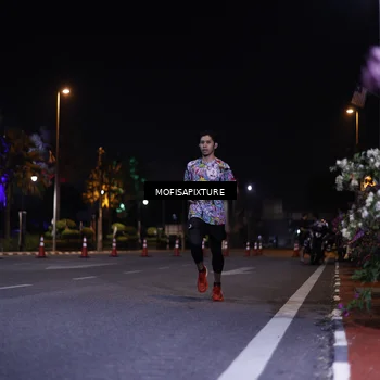 Runner Photo 5876902