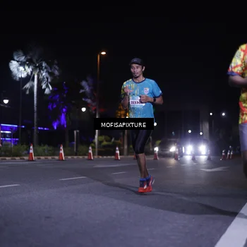 Runner Photo 5876941