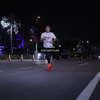 Runner Photo 5876950