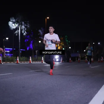 Runner Photo 5876954