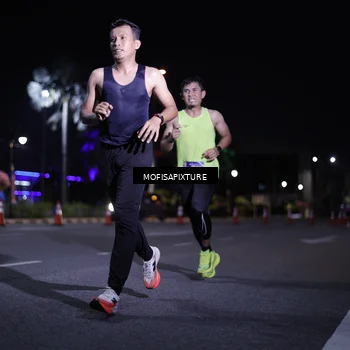 Runner Photo 5876972
