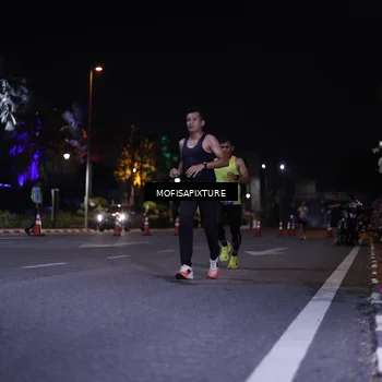Runner Photo 5876982