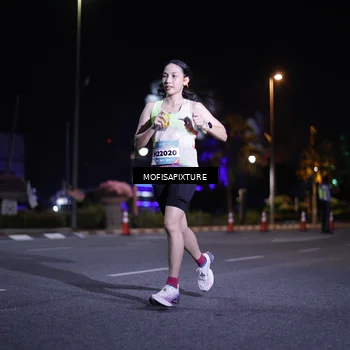 Runner Photo 5877013