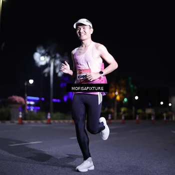 Runner Photo 5877024