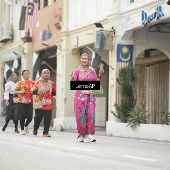 Runner Photo 5877035