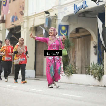 Runner Photo 5877038