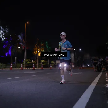 Runner Photo 5877045