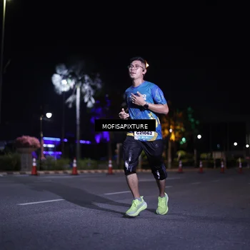 Runner Photo 5877046