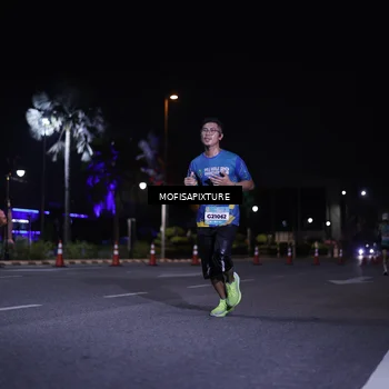 Runner Photo 5877050
