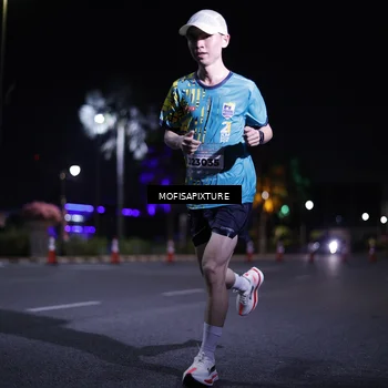 Runner Photo 5877055