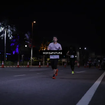 Runner Photo 5877062