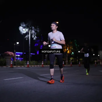 Runner Photo 5877073
