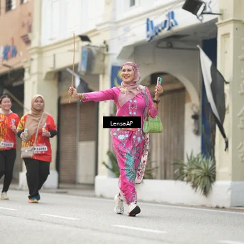 Runner Photo 5877080
