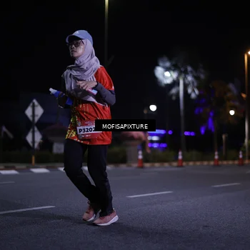 Runner Photo 5877086
