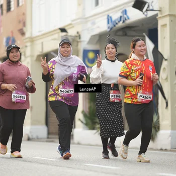 Runner Photo 5877091