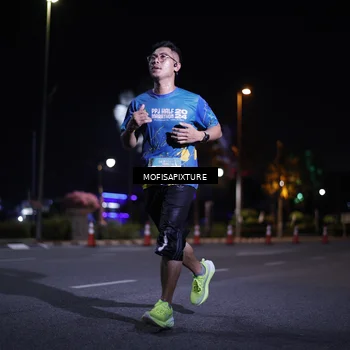 Runner Photo 5877093