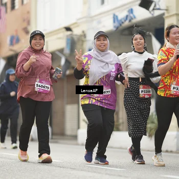 Runner Photo 5877097