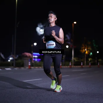 Runner Photo 5877108