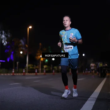 Runner Photo 5877116