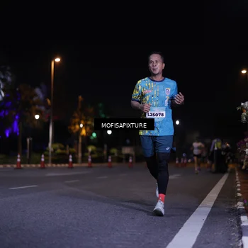 Runner Photo 5877117