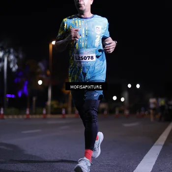 Runner Photo 5877120