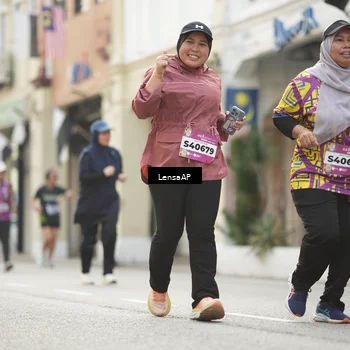 Runner Photo 5877124