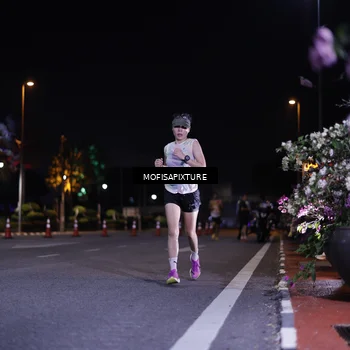 Runner Photo 5877126