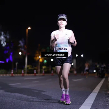 Runner Photo 5877136