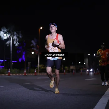 Runner Photo 5877145