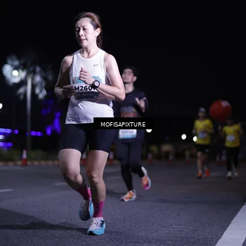 Runner Photo 5877158