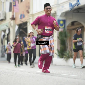 Runner Photo 5877159
