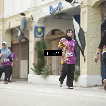 Runner Photo 5877180