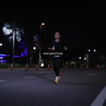 Runner Photo 5877184
