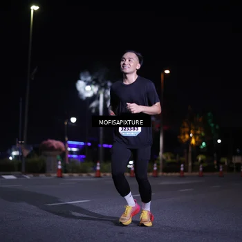 Runner Photo 5877185