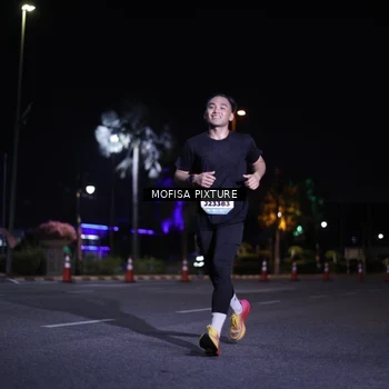 Runner Photo 5877187