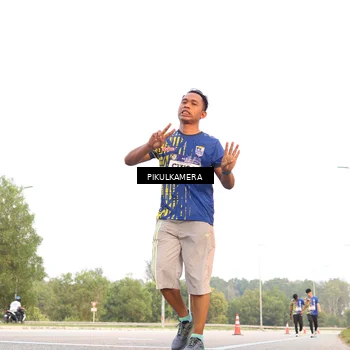 Runner Photo 5877207