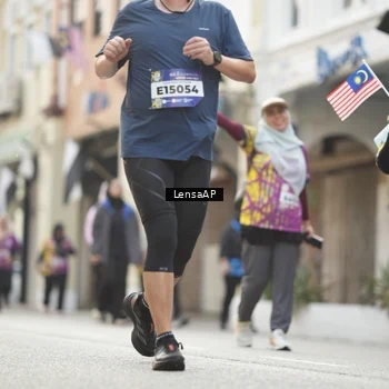 Runner Photo 5877219