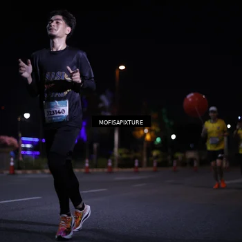 Runner Photo 5877223
