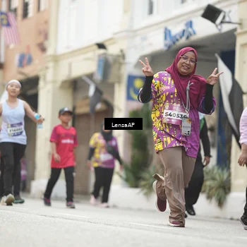 Runner Photo 5877241