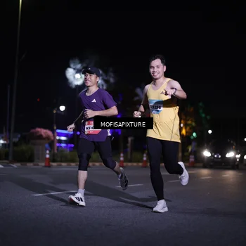 Runner Photo 5877242