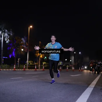 Runner Photo 5877254
