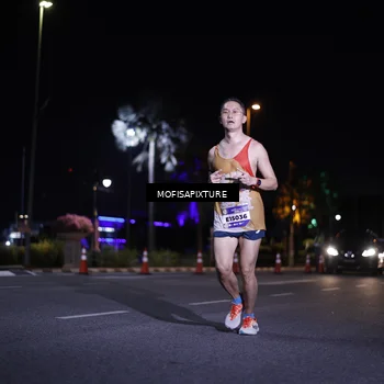 Runner Photo 5877259