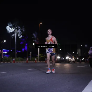 Runner Photo 5877260