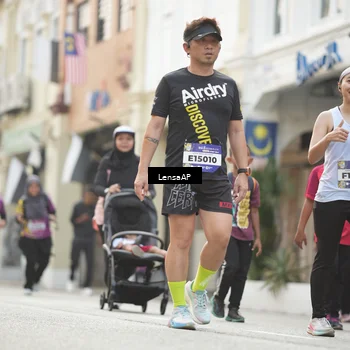 Runner Photo 5877266