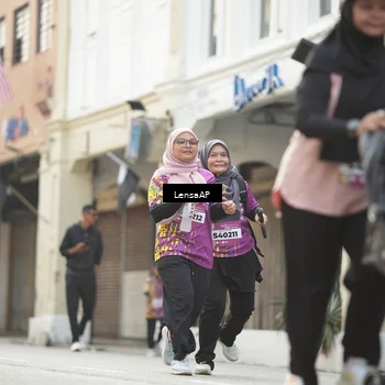 Runner Photo 5877270