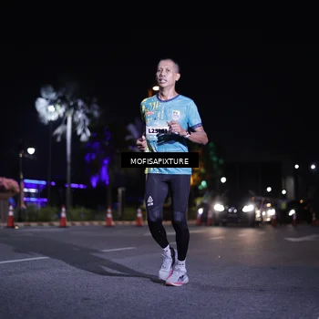 Runner Photo 5877274
