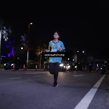 Runner Photo 5877275