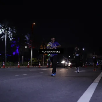 Runner Photo 5877291